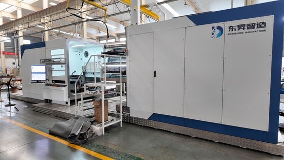 فلزکاری پیوسته روی فیلم‌های PET و OPP با دستگاه فلزکاری خلاء خازنی